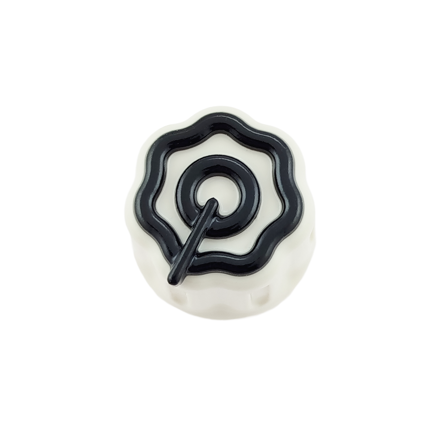 Daisy White\ Black