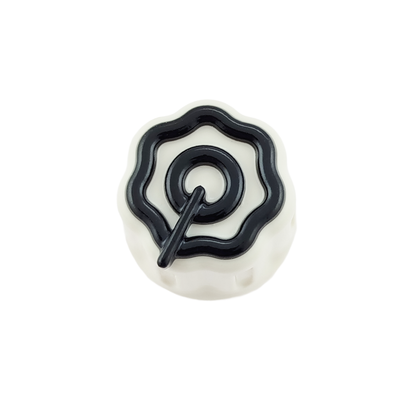 Daisy White\ Black
